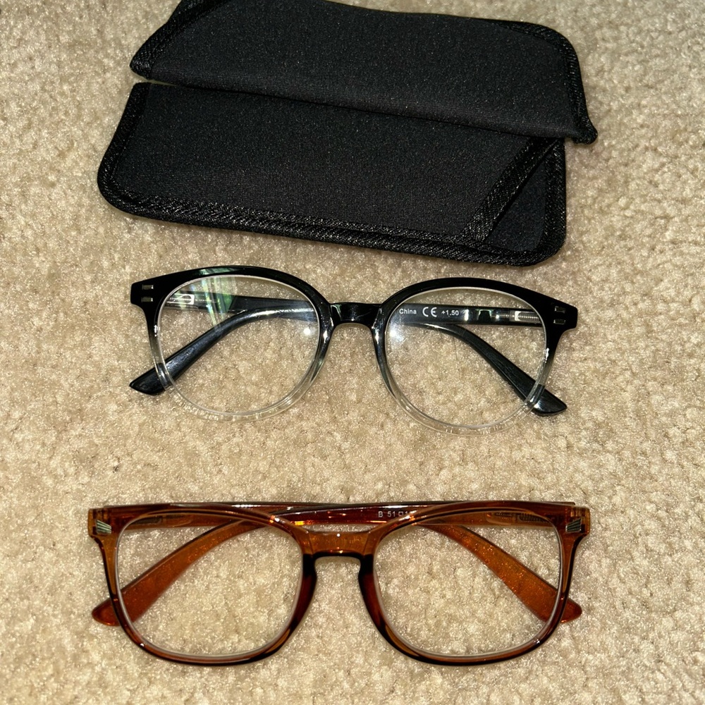Stylish Black and Brown Reading Glasses Set